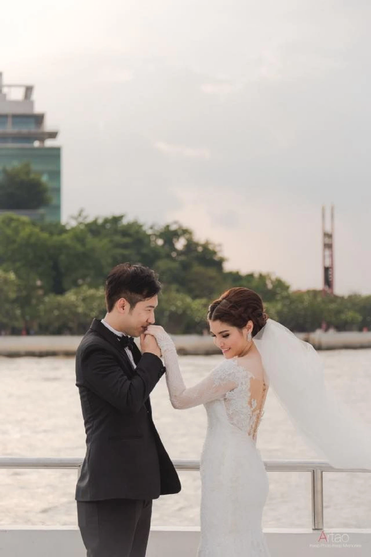 พรีเวดดิ้งสุดหรูอดีตนางเอก "แนท เอวิตรา" บนเรือสำราญที่ถูกขอแต่งงาน