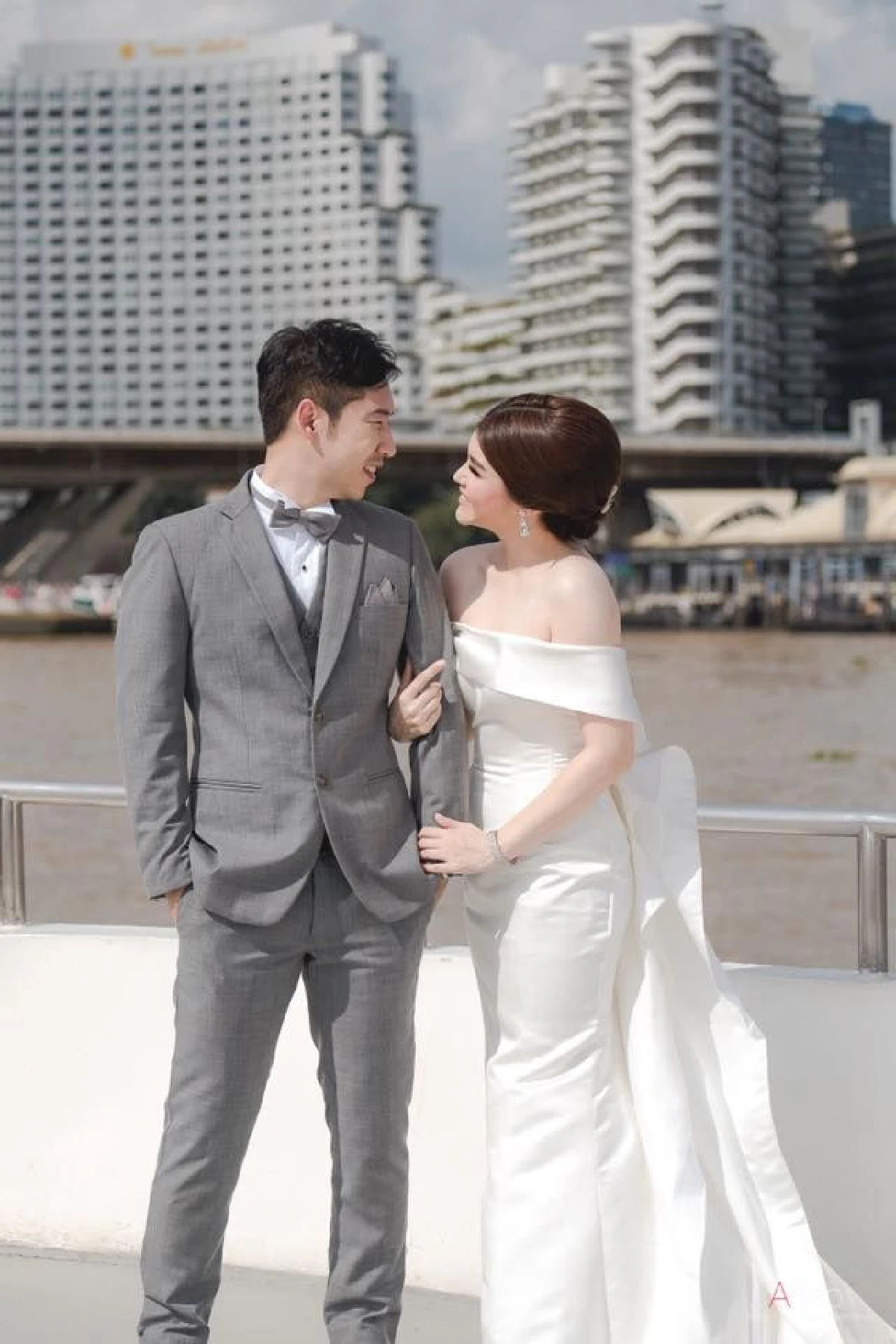 พรีเวดดิ้งสุดหรูอดีตนางเอก "แนท เอวิตรา" บนเรือสำราญที่ถูกขอแต่งงาน