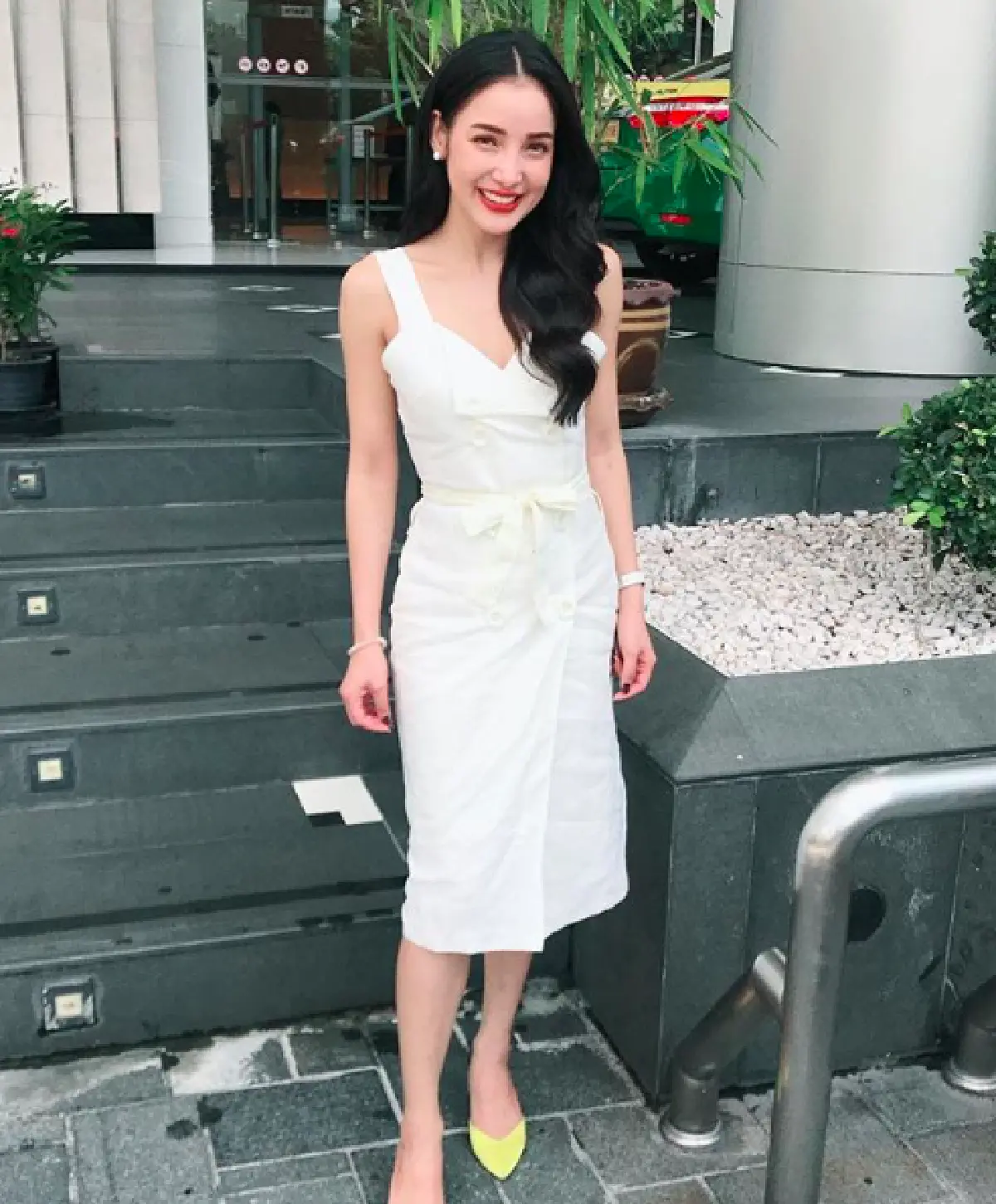 “แพท ณปภา” สุดสง่า! ในชุดไทยโบราณ ตามแบบฉบับสาวไทย