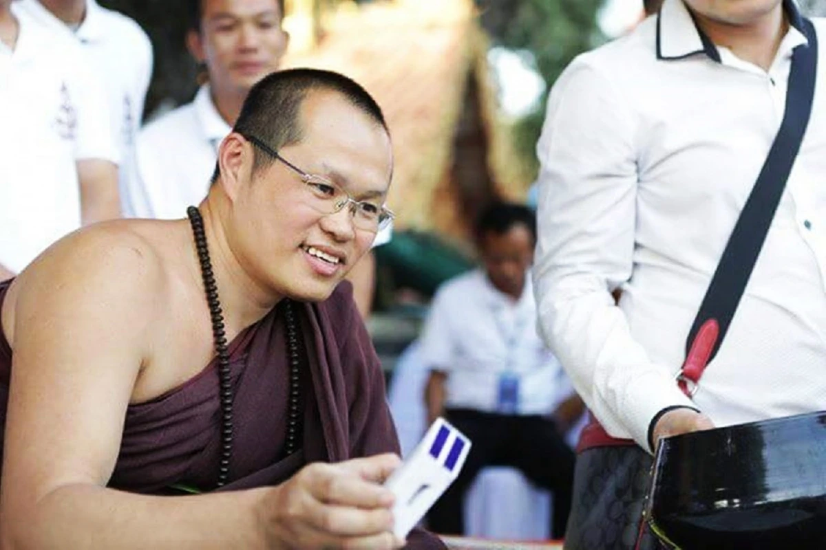 พระรุ่นใหม่สร้างงานศิลป์ เพื่อเด็กและเยาวชน