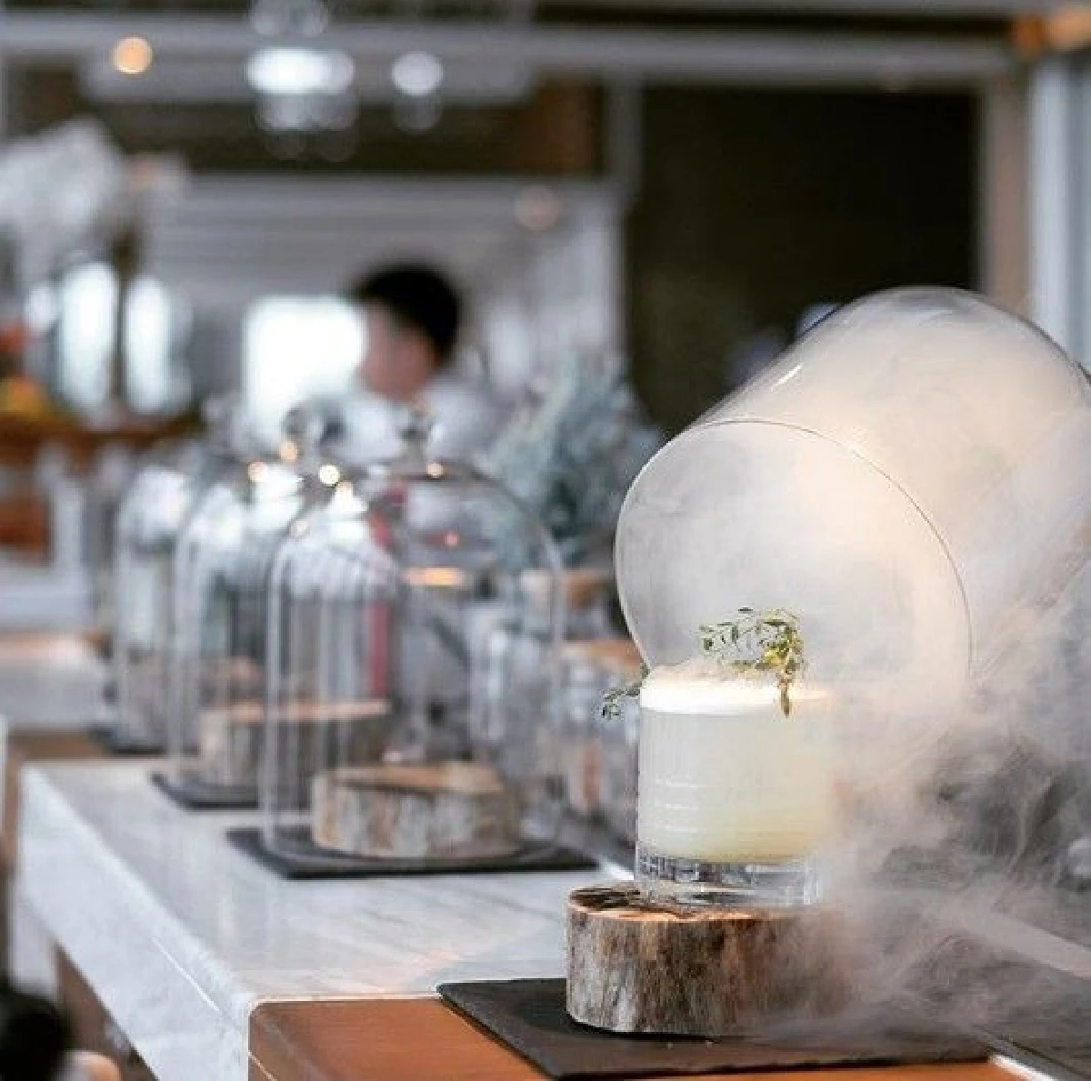 มากกว่าหัวหินที่เคยรู้จัก วานา นาวา สกาย