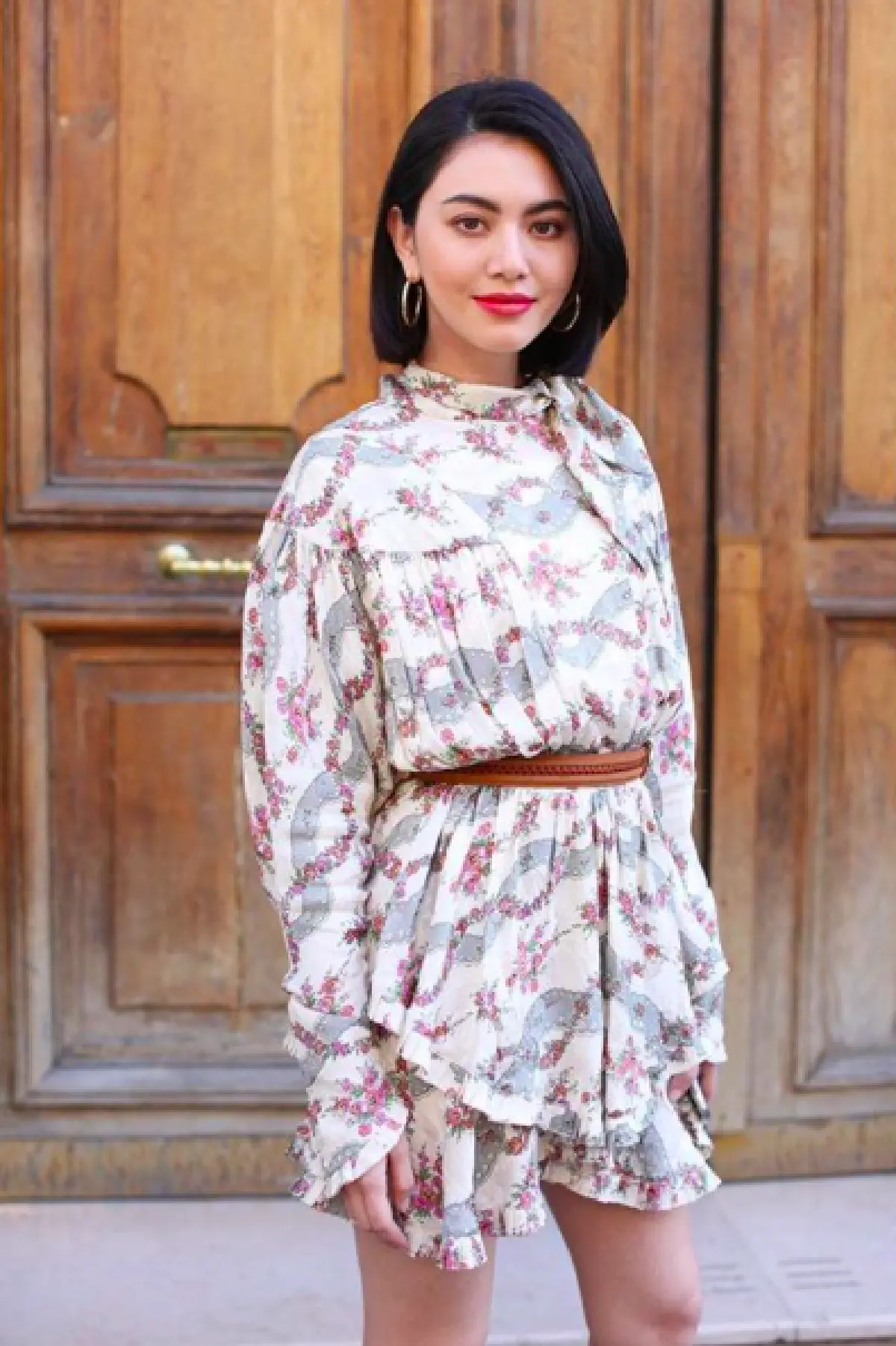 ซูมทุกดีเทลของ "ใหม่ ดาวิกา” เดินสายอวดความปังอย่างต่อเนื่องที่ Paris Fashion Week 2018