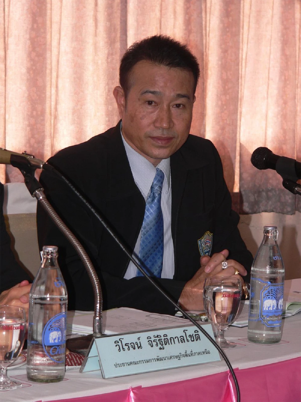 อาหารเกษตรอินทรีย์ เพื่อสิ่งแวดล้อมและท้องถิ่น