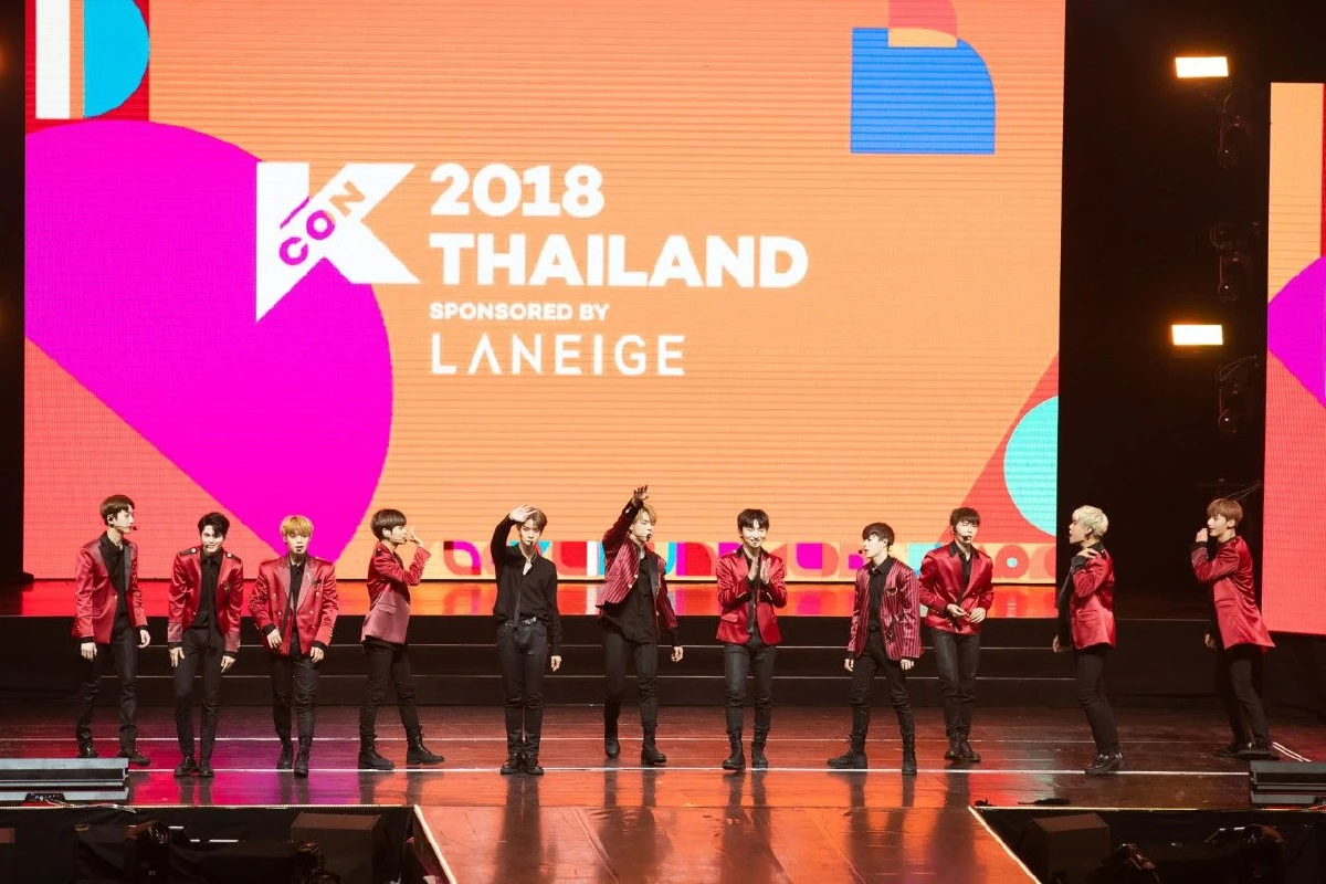 KCON 2018 THAILAND จัดเต็มครั้งแรกในไทย สาวกเคป็อปแห่ร่วมงานแน่น