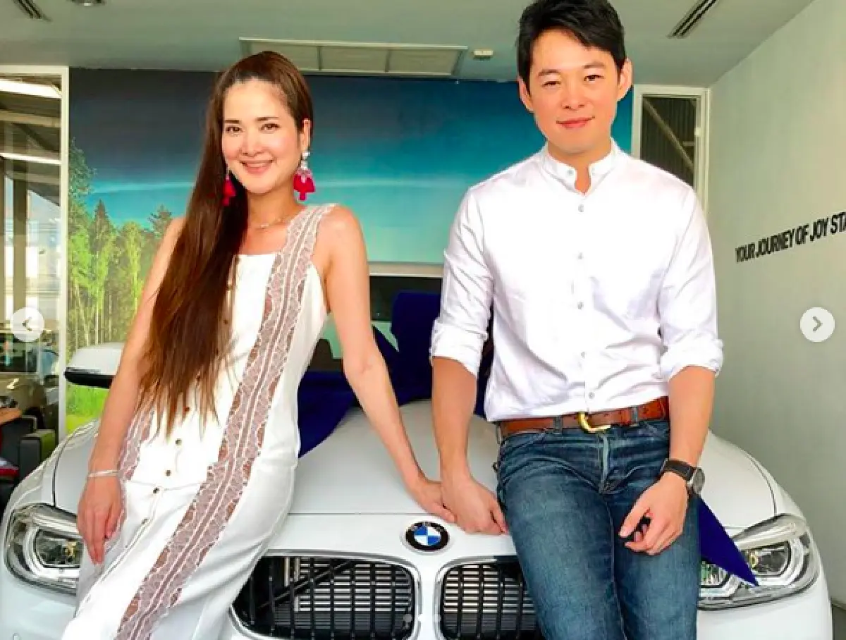 ชีวิตดีหนักมาก! "ปอย ปวีณา" สามีถอยรถหรูป้ายแดงให้เป็นของขวัญวันเกิด