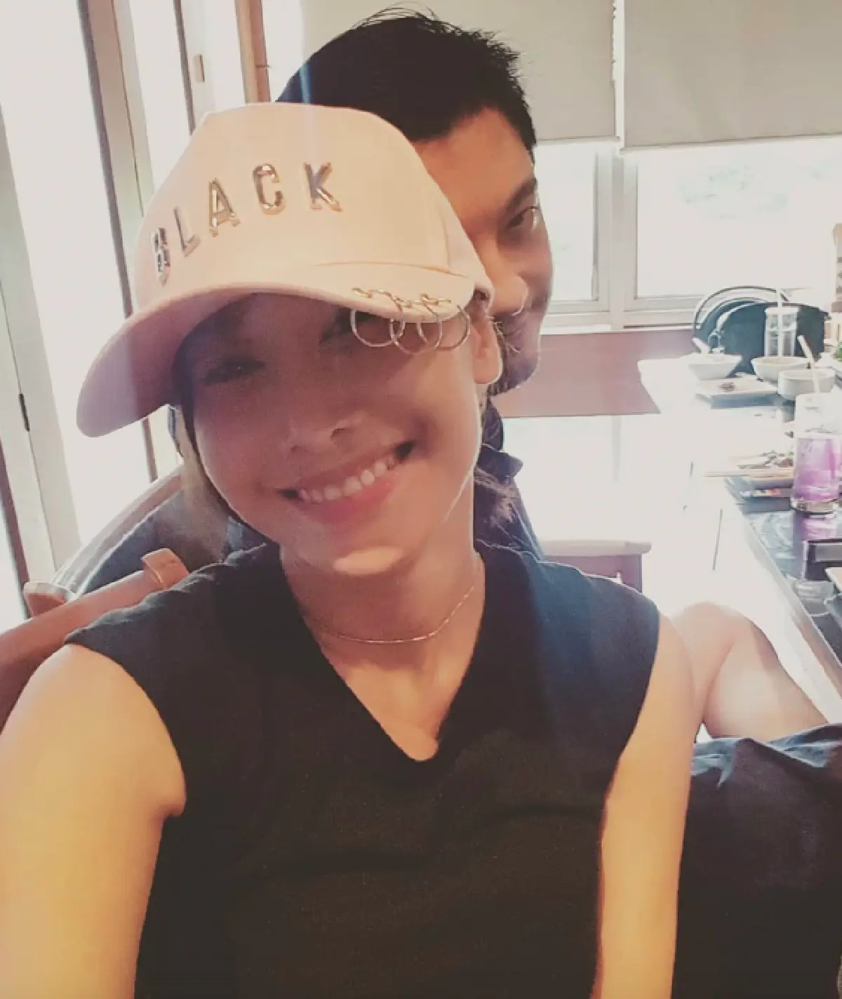 “น้ำฝน ทวีพร” โดนชาวเน็ตจวกยับ หลังโพสต์ข้อความร่ายยาว พร้อมแท็กหา "หนุ่ม ศรราม”