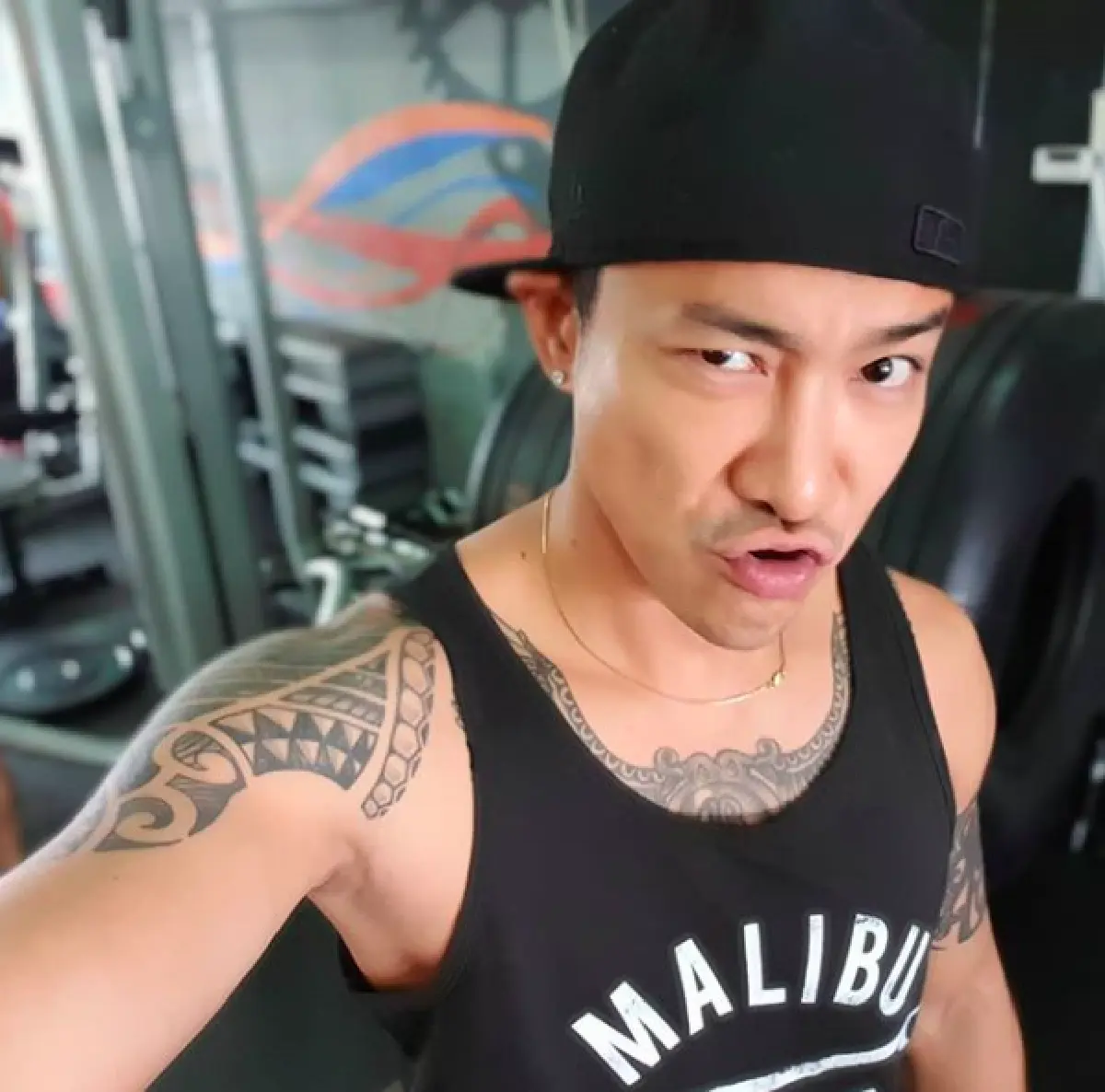 ประกาศชัดถึงคนรอบตัวงดยืมเงิน! "บอย พิษณุ” โดนสาวนิรนามทักยืมเงิน 20,000 บาท ลั่นให้รับผิดชอบชีวิตตัวเอง