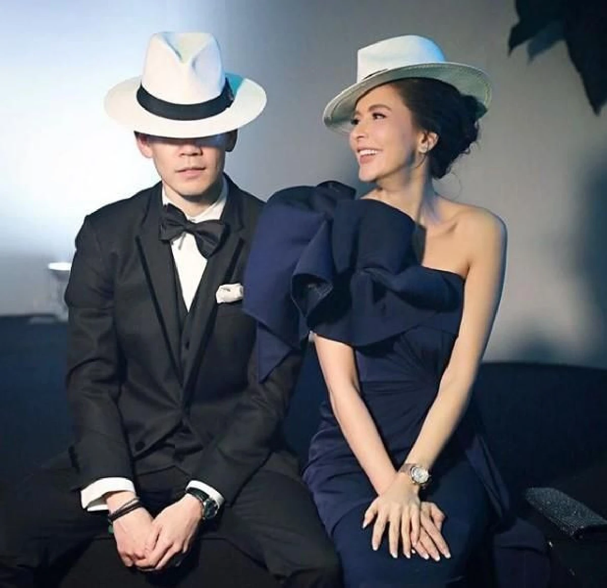 รักล้นใจ! ศรีริต้า-ไฮโซกรณ์ โชว์หวานทุกที่..เหมือนถ่ายพรีเวดดิ้ง