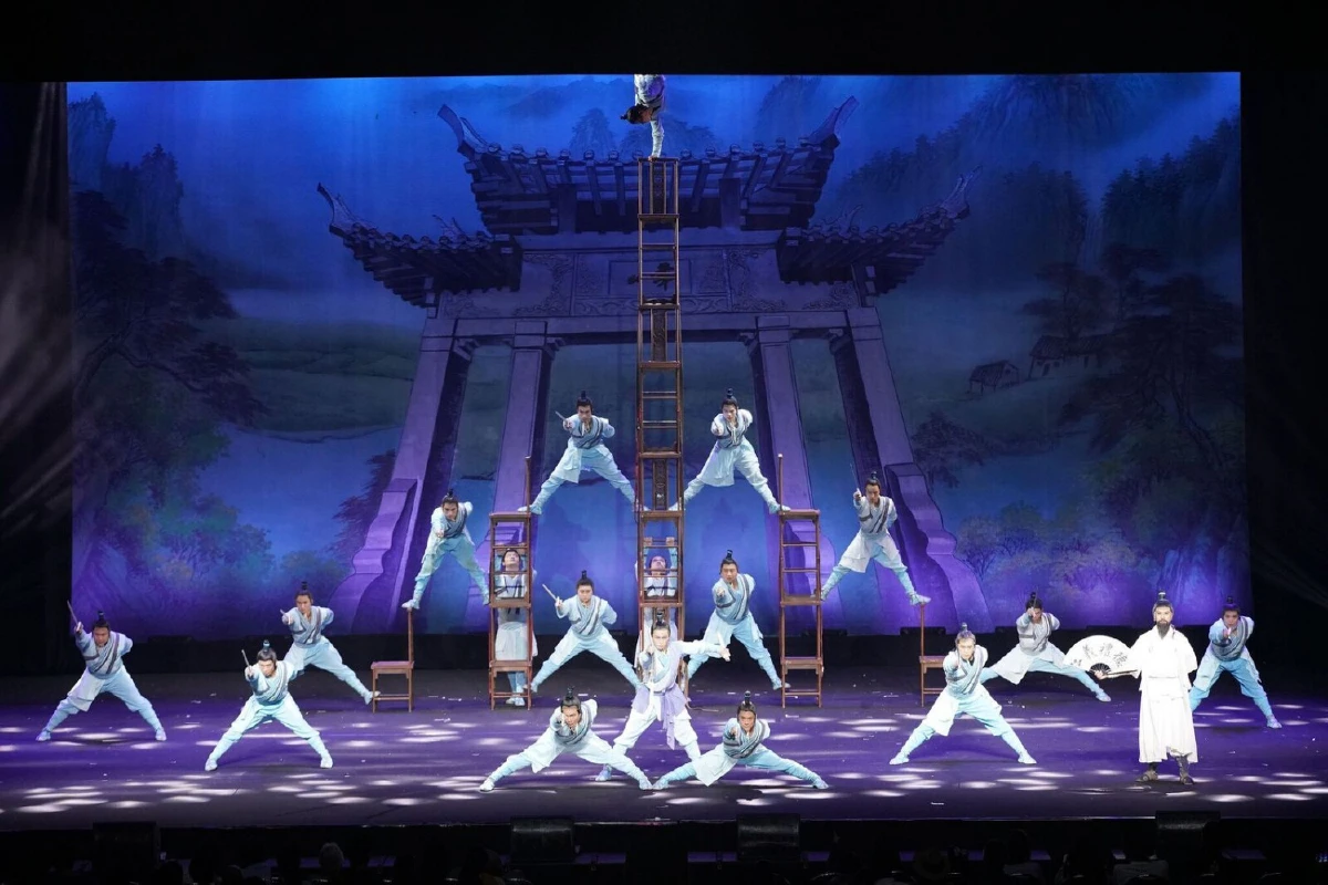 “เดชคัมภีร์เทวดา” เปิดม่านโชว์สุดตื่นตา อึ้งทึ่งตะลึงกันทั้งฮอลล์