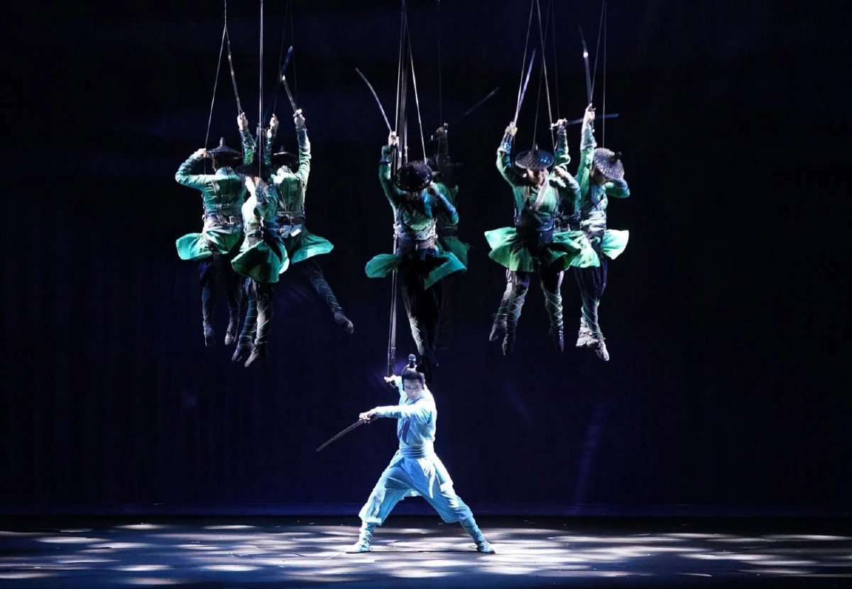 “เดชคัมภีร์เทวดา” เปิดม่านโชว์สุดตื่นตา อึ้งทึ่งตะลึงกันทั้งฮอลล์