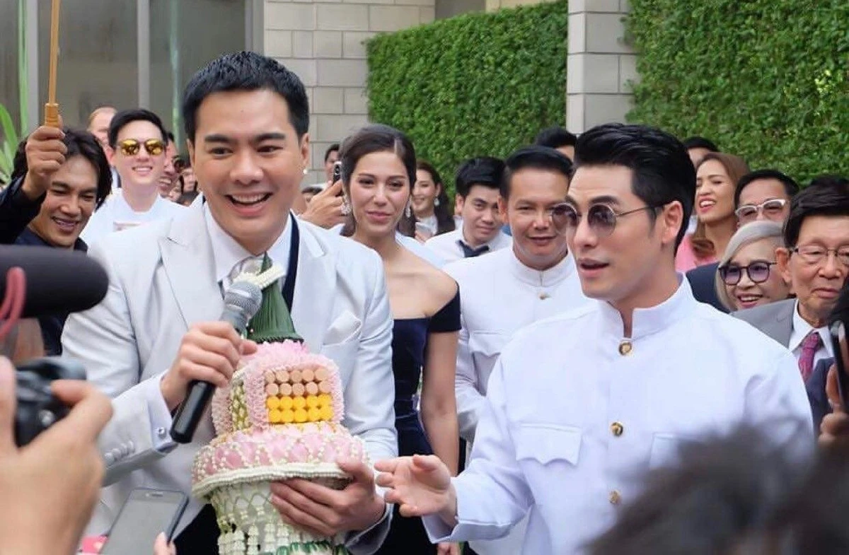 ชื่นมื่น! เคลลี่ ยกขันหมากสู่ขอ น้องนาย เรียบง่ายอบอุ่น