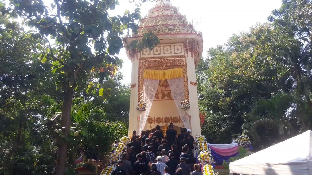 อาลัย"เต้"สมาชิกวง“แม่ยายยิ้ม”เพื่อนเล่นดนตรีสดหน้าเมรุ