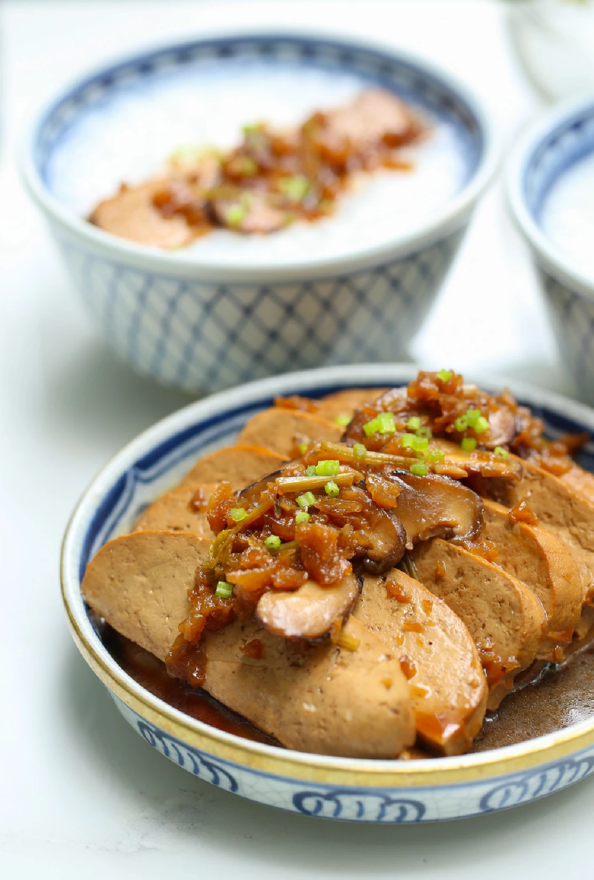 ข้าวต้มกุ๊ย พุ้ยกับแกล้ม เต้าหู้พะโล้