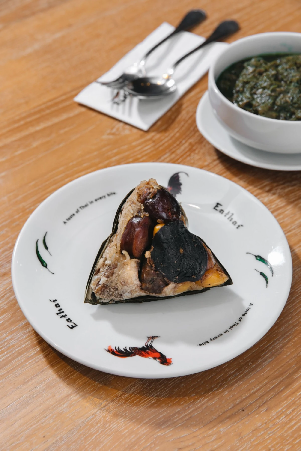 พบกองทัพอาหารเจ ที่อีทไทย และฟู้ดลอฟท์