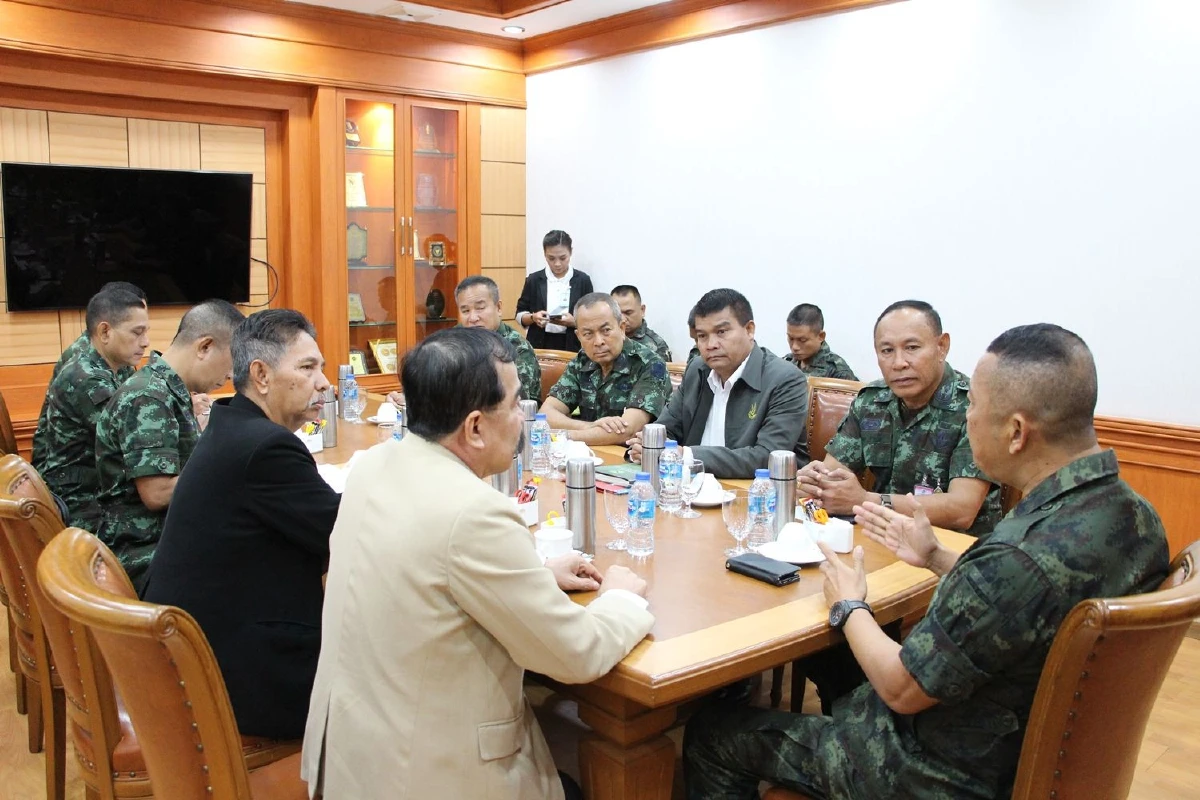 "ปราบยาเสพติดเป็นหลักรักษาความปลอดภัยพื้นที่"แม่ทัพภาค4คนใหม่ชูนโยบายดับไฟใต้