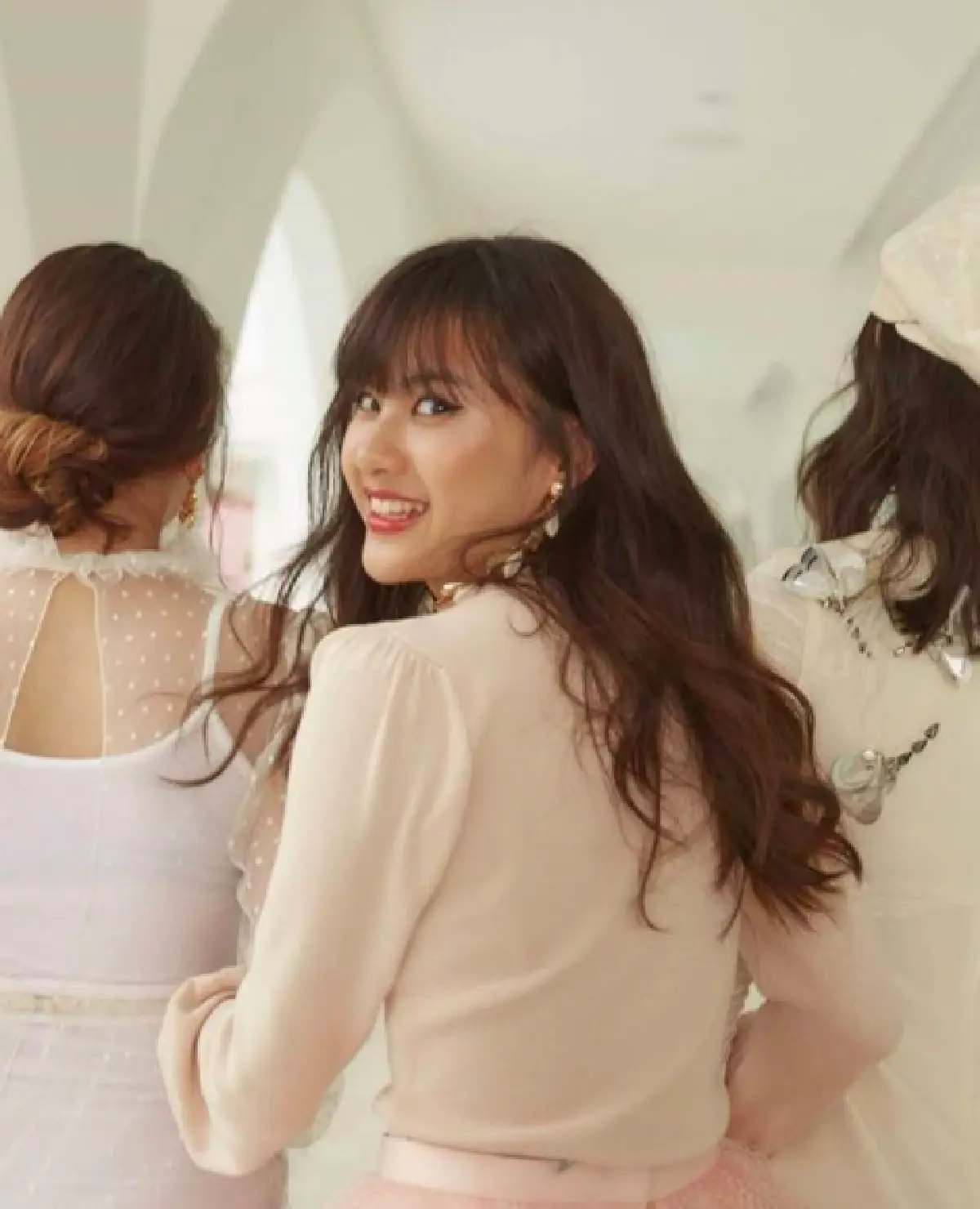 ไม่ธรรมดา! ซูมภาพ “เหม่เหม” หรือ “นาน่า” สาวน้อยจาก “เลือดข้นคนจาง"ที่กลายเป็น งูพิษ เพียงชั่วข้ามคืน