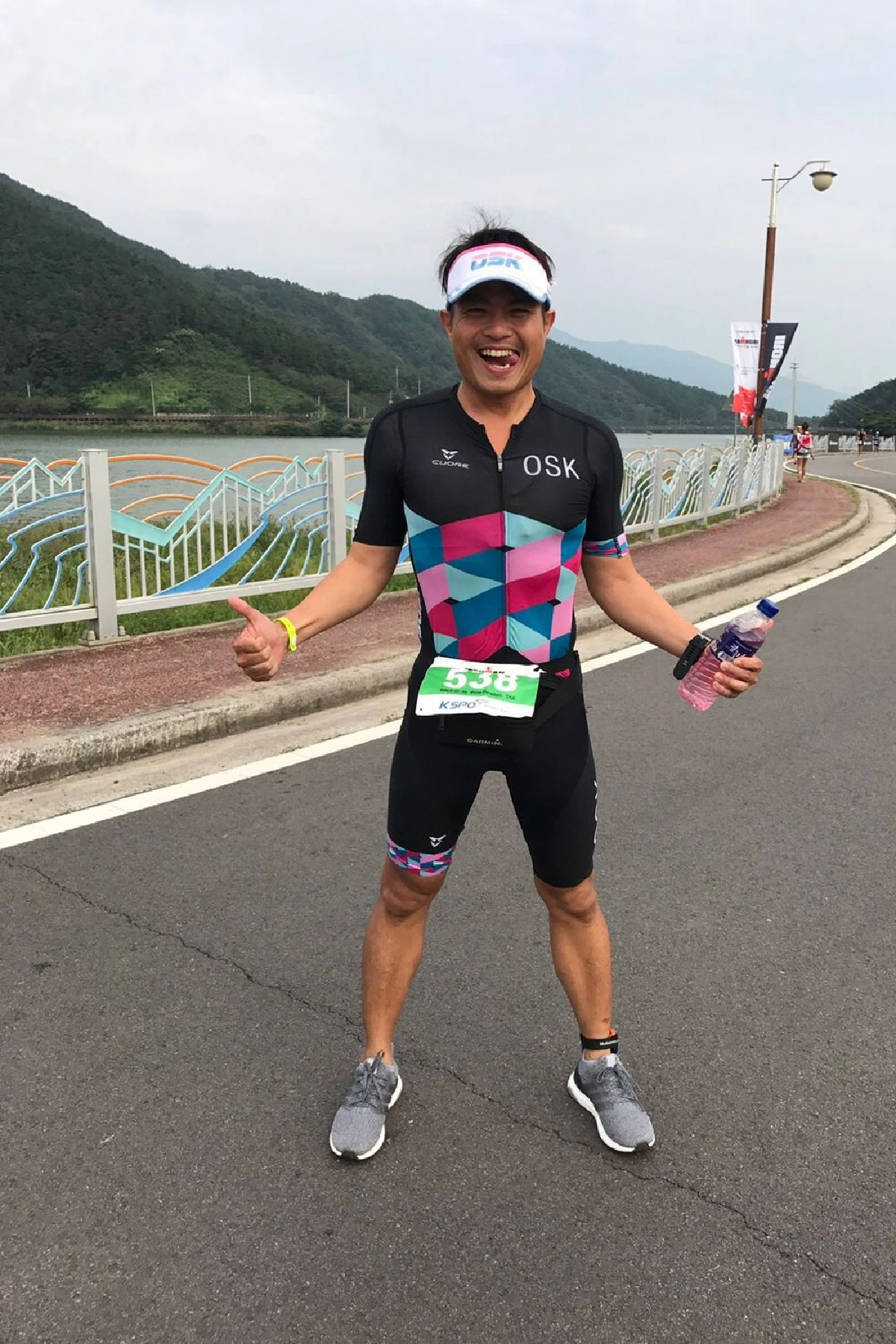 ภราดร ปริศนานันทกุล สปอร์ตแมนสายไตรกีฬา