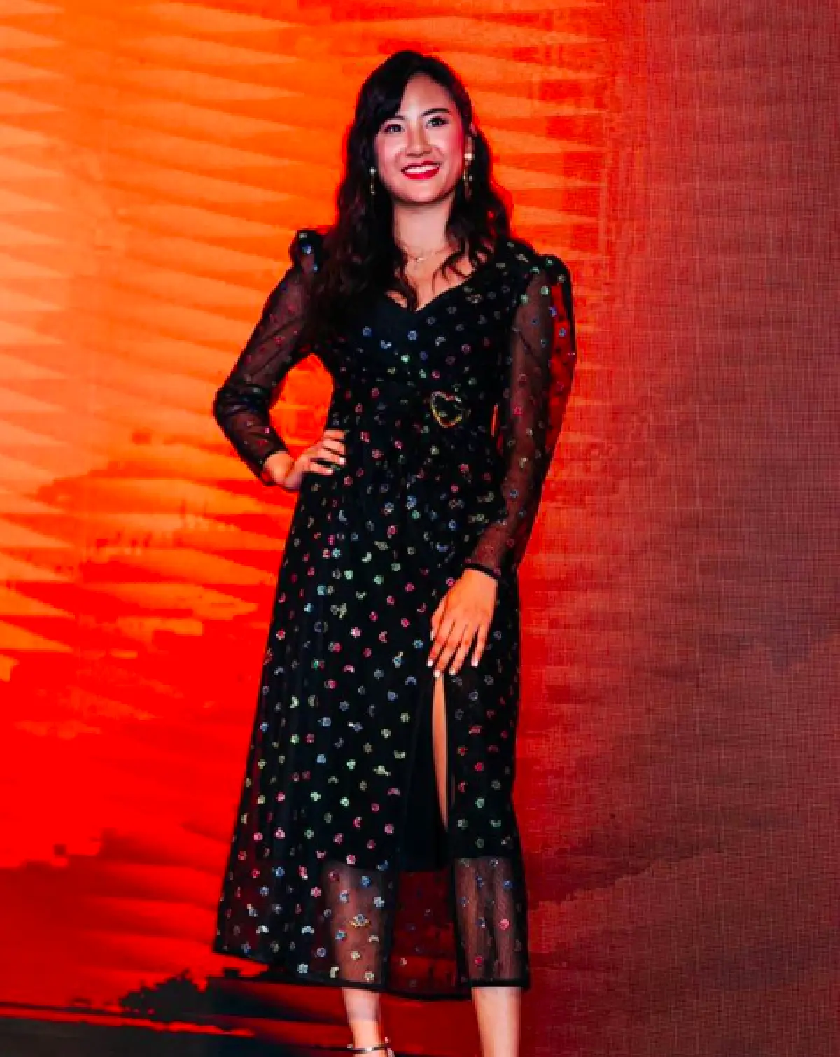 ไม่ธรรมดา! ซูมภาพ “เหม่เหม” หรือ “นาน่า” สาวน้อยจาก “เลือดข้นคนจาง"ที่กลายเป็น งูพิษ เพียงชั่วข้ามคืน