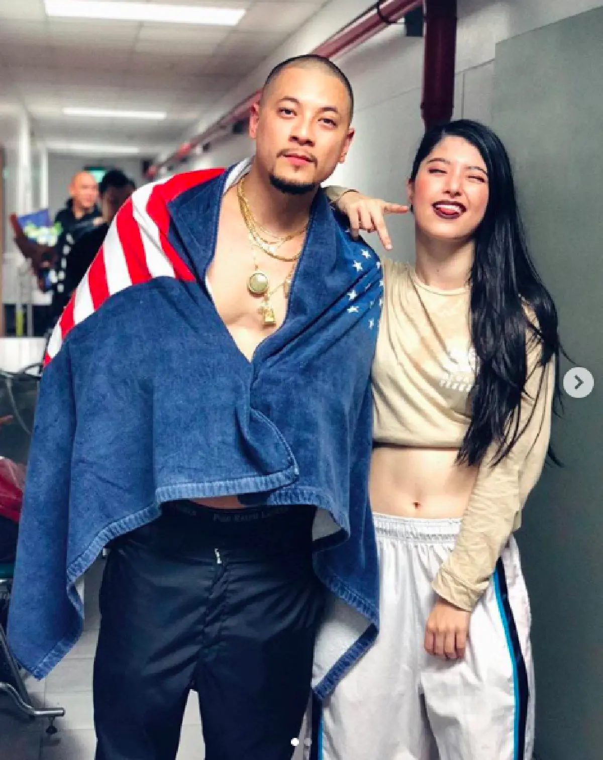 “นานา” ถึงกับต้องแซว “โซฟี” น้องสาว “ชิน ชินวุฒิ” กับท่าเต้นแซ่บทะลุปรอทบนตัก “เวย์ ไทเทเนี่ยม”