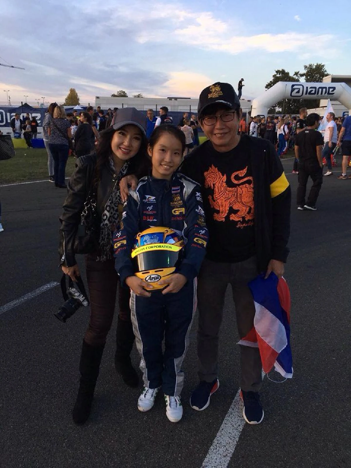 มินนี่-สิตาวีร์ คว้าแชมป์การแข่งรถโกคาร์ทระดับโลก