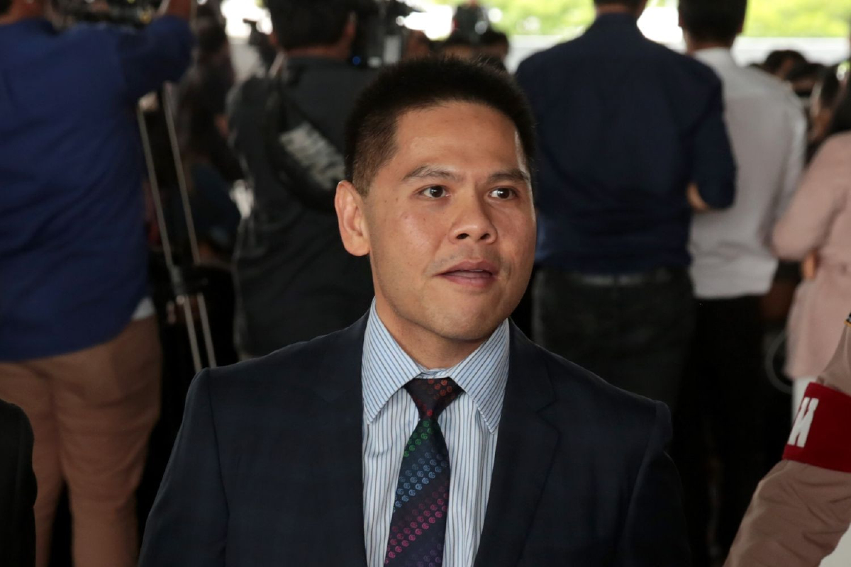 "วราวุธ"ปัดตระกูล"สะสมทรัพย์"ฮุบชทพ. "วราวุธ"ปัดตระกูล"สะสมทรัพย์"ฮุบชทพ.