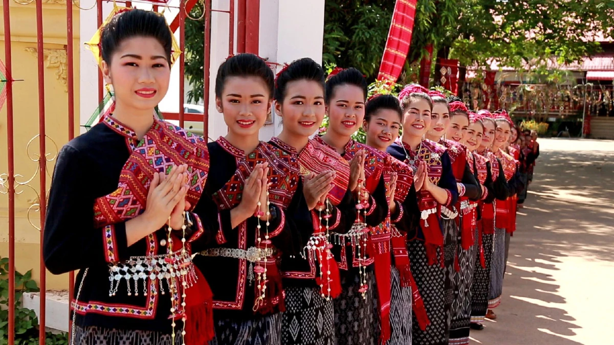 เที่ยวกาฬสินธุ์ เยือนถิ่นผู้ไท