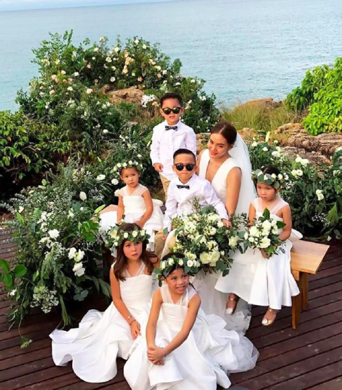 งานวิวาห์แห่งปี! เก็บตกภาพเหล่าคนดังบินข้ามน้ำไปเกาะสมุย ร่วมฉลองงานแต่งงาน “เจนี่-มิกกี้”