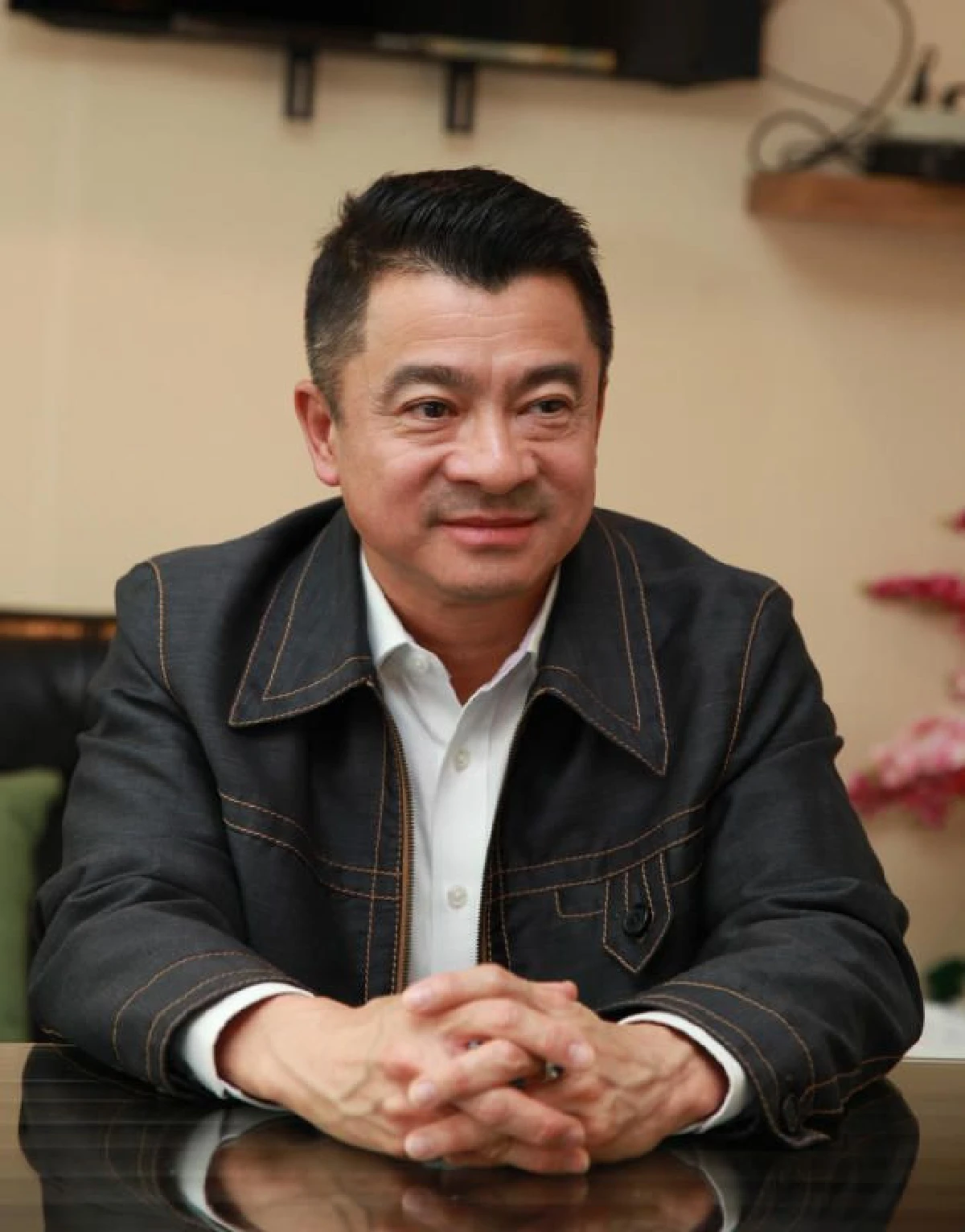 "เศรษฐพงค์ มะลิสุวรรณ" พลิกวงการโฆษกไม่ตอบโต้การเมือง