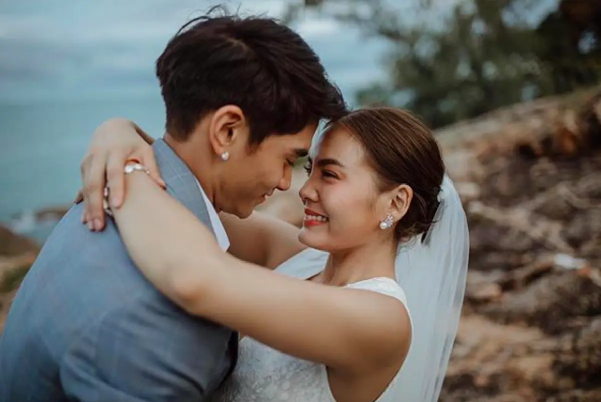 งานวิวาห์แห่งปี! เก็บตกภาพเหล่าคนดังบินข้ามน้ำไปเกาะสมุย ร่วมฉลองงานแต่งงาน “เจนี่-มิกกี้”