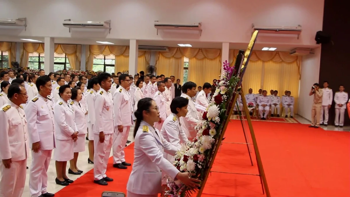 ทั่วไทยวางพวงมาลาน้อมรำลึกพระมหากรุณาธิคุณรัชกาลที่5