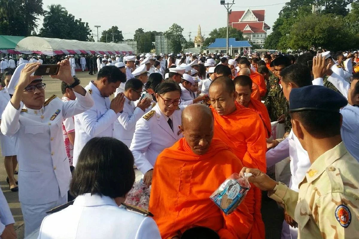 ทั่วไทยวางพวงมาลาน้อมรำลึกพระมหากรุณาธิคุณรัชกาลที่5