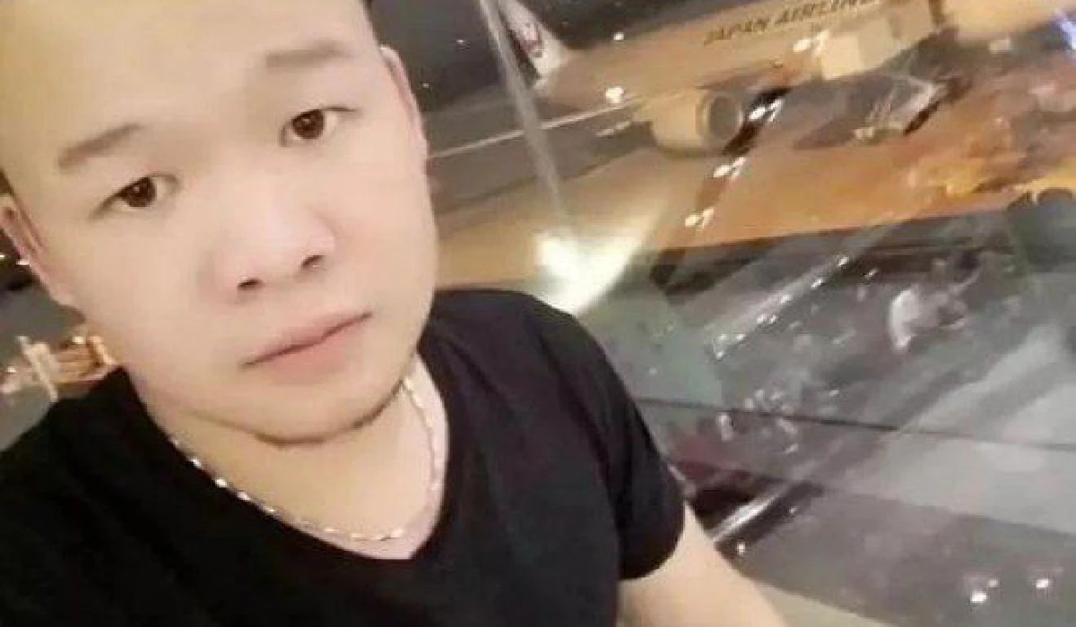 หนุ่มแท็กซี่จีนมาสก์หน้าขณะขับรถเจอสั่งพักงาน3วัน