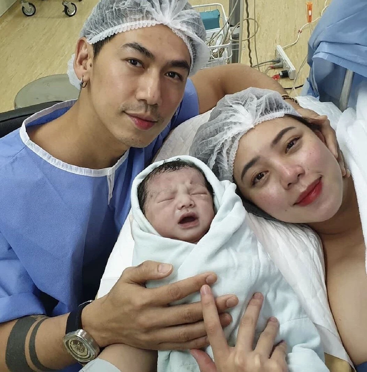 คลอดแล้ว! น้องไทก้า ลูกชายคนแรกของ นิวเคลียร์-เพชรจ้า หลังรอมา 10 เดือน