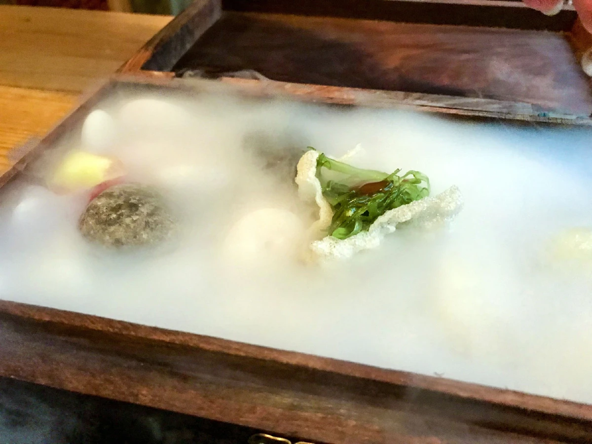 ฮาโอม่า กินกลางสวน