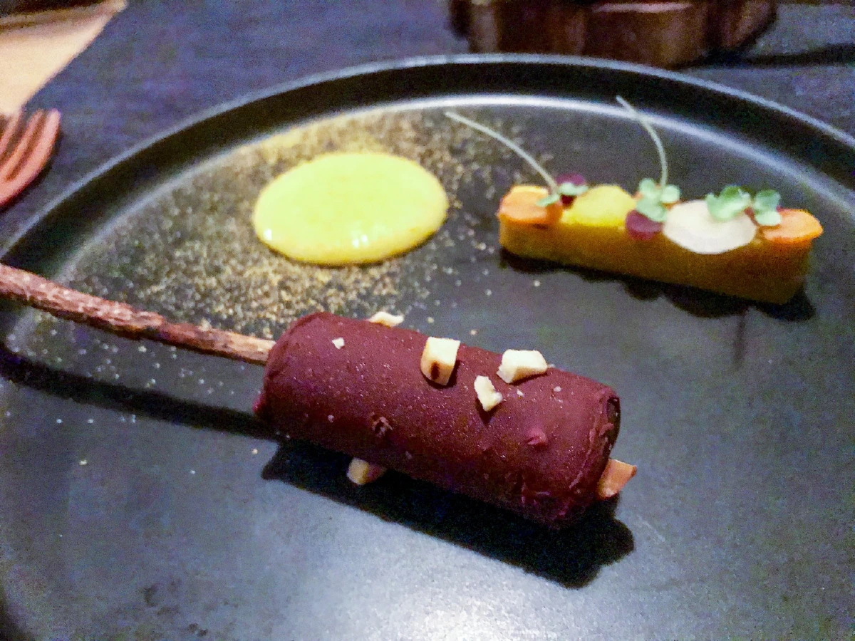 ฮาโอม่า กินกลางสวน