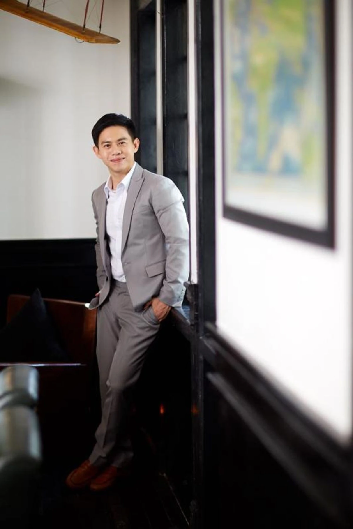 ดร.อิสระ เสรีวัฒนวุฒิ นักการเมืองพลังใหม่พรรคประชาธิปัตย์