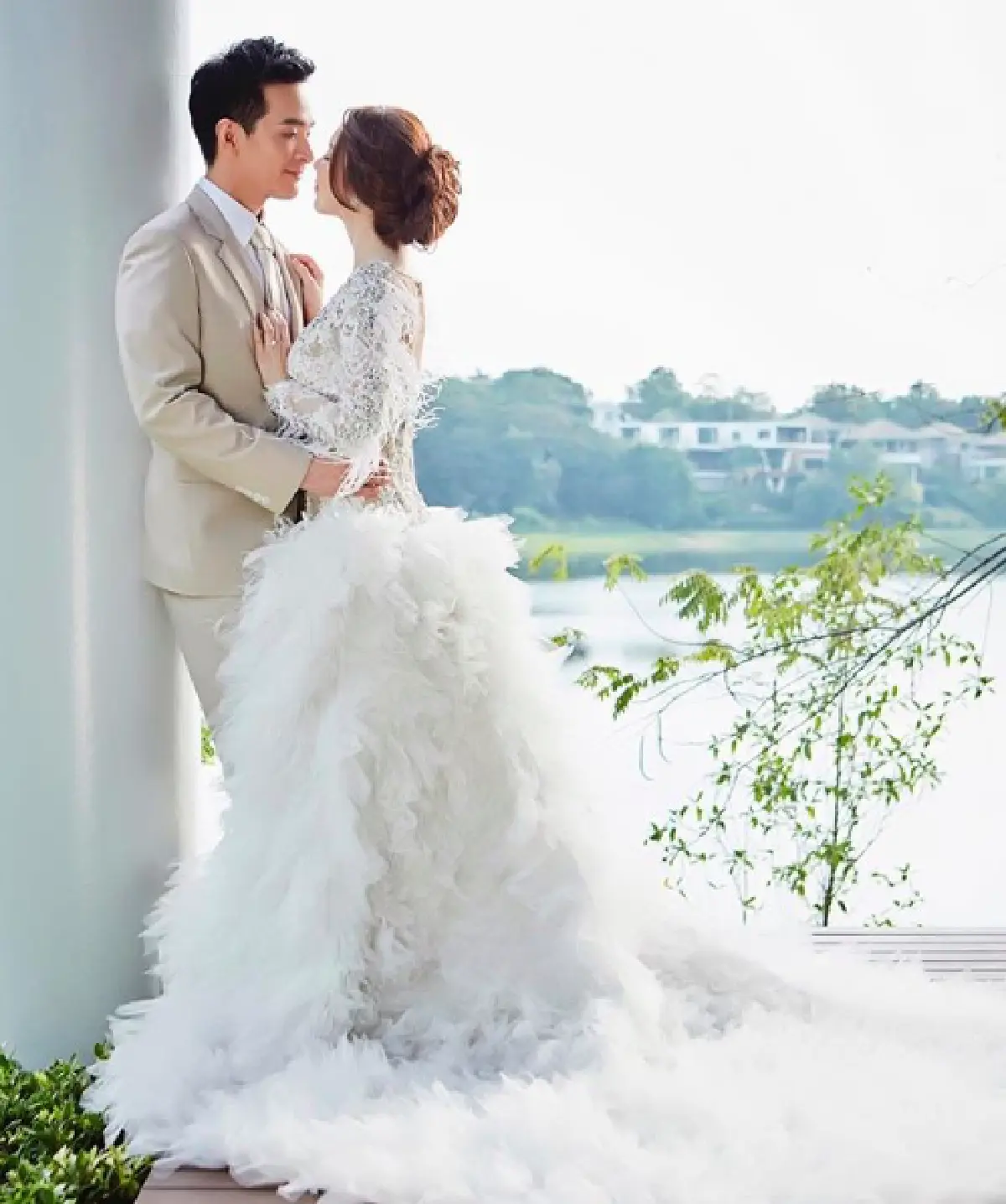 "พอล ภัทรพล” พร้อมว่าที่เจ้าสาว "ฟอว์น ไปยดา” เผยภาพพรีเวดดิ้งใช้เรือนหอเป็นที่ถ่าย