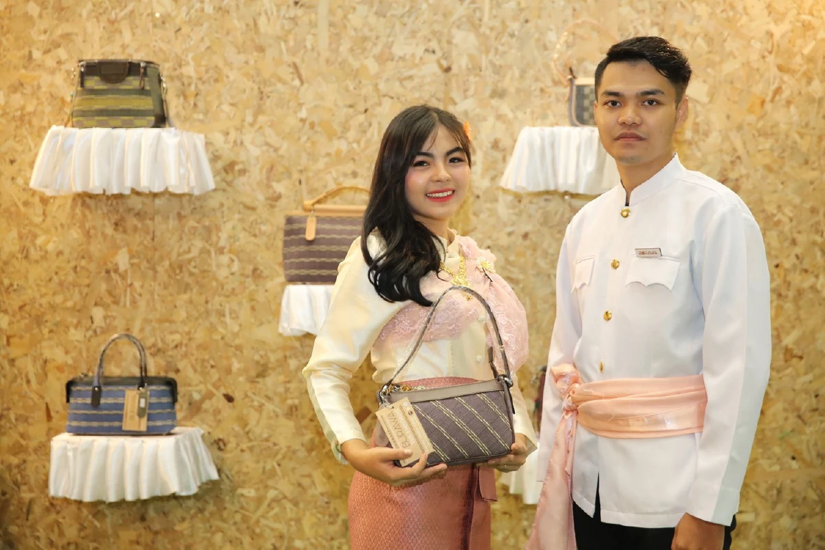 นศ. คณะบริหารธุรกิจ สาขาวิชาการตลาด มทร.ธัญบุรี นำความรู้จากในห้องเรียน สู่การพัฒนาวิสาหกิจชุมชน