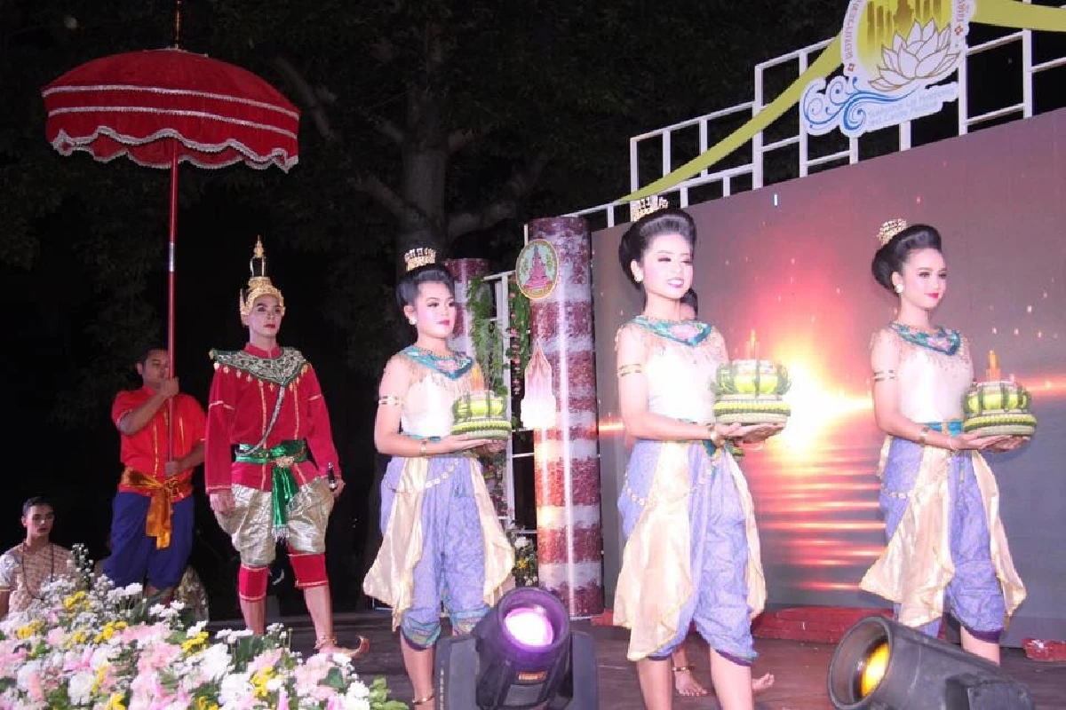 สุโขทัยจัดใหญ่ลอยกระทงปี61โชว์พลุไฟโบราณกว่า20,000นัด