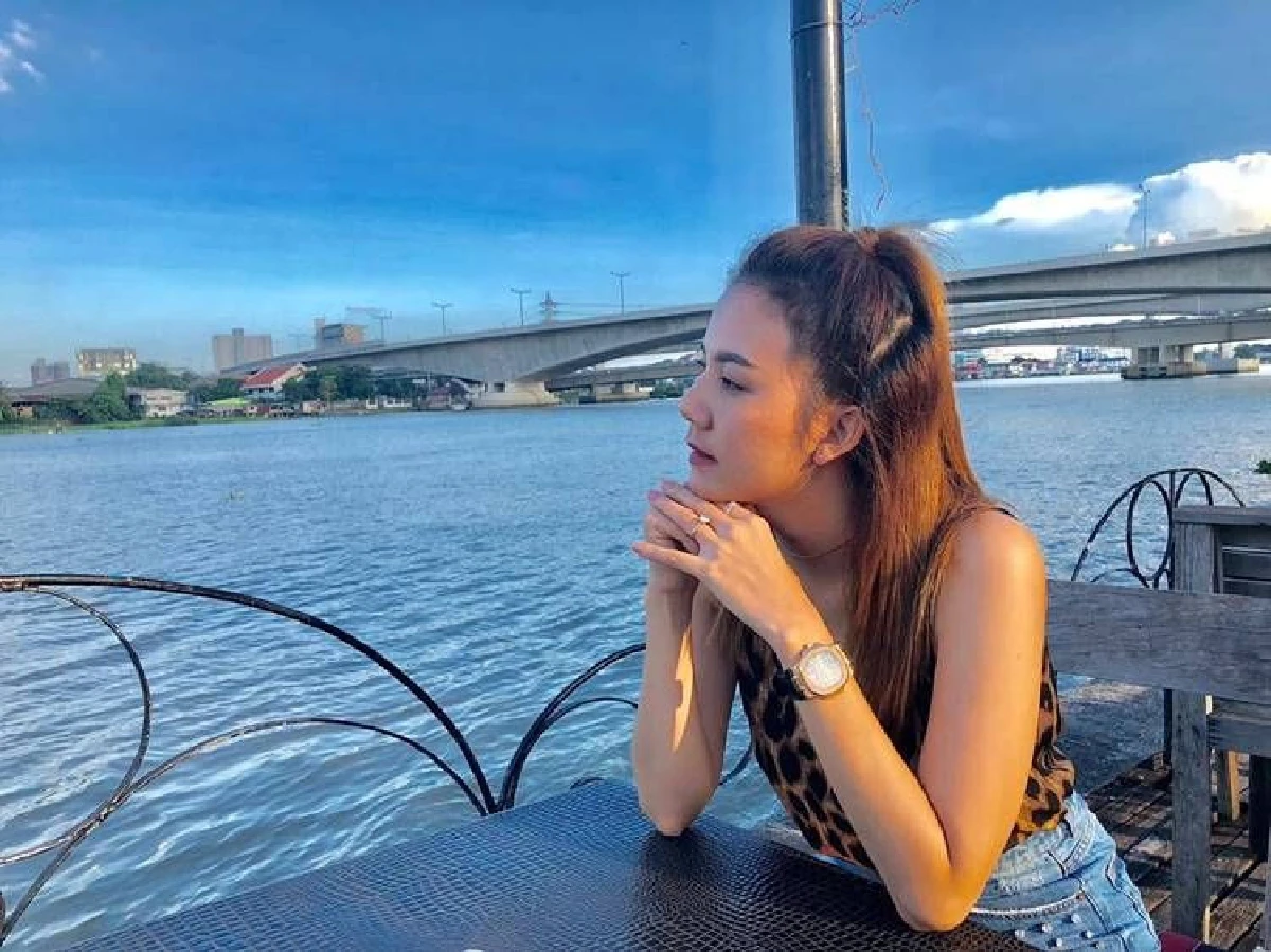 จ๊ะ อาร์สยาม เคลียร์ชัดเรื่องหมั้น! หลังคนโฟกัสแหวนเพชรนิ้วนางข้างซ้าย