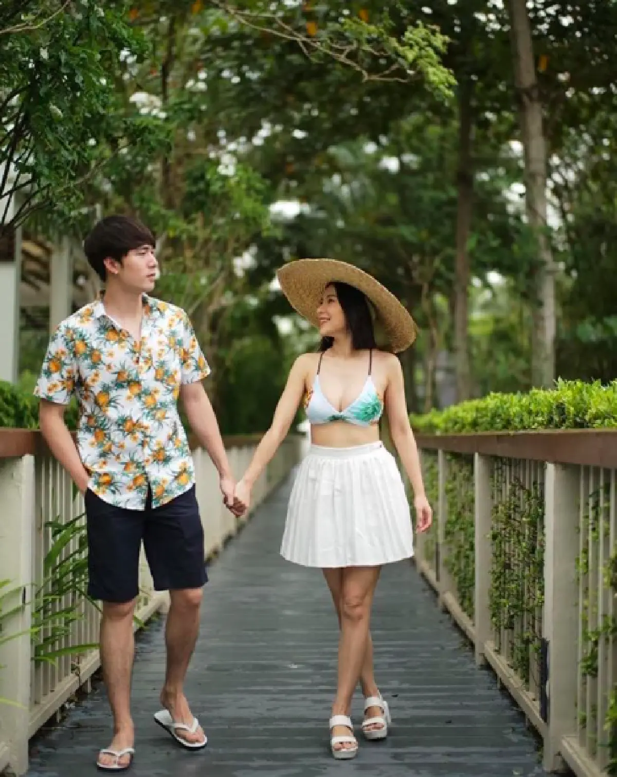 “ซัน” เซอร์ไพรส์วันเกิด “ต้นหอม” ด้วยกระเป๋าคาดเอวสุดหายากแบรนด์ดัง
