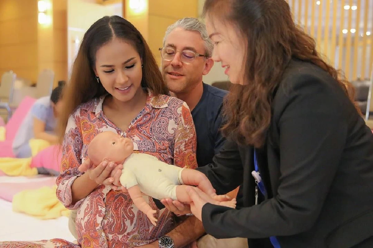 "เมญ่า” เข้าคอร์สเรียนสอนการเลี้ยงลูก เตรียมต้อนรับ "น้องเบลิน” เดือนหน้า