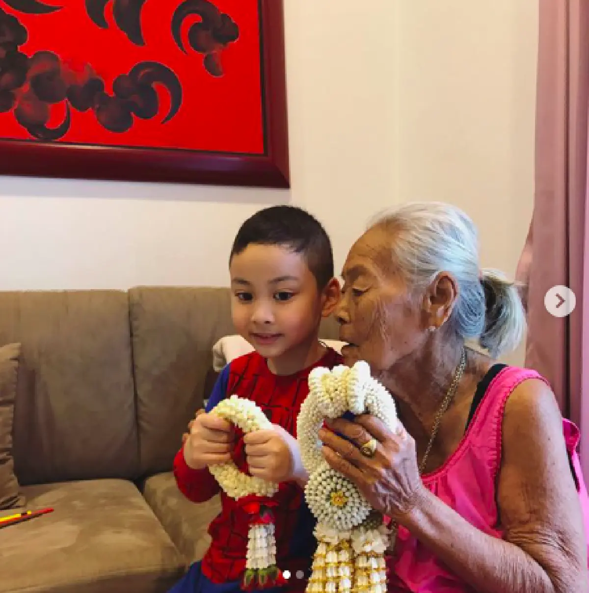 “ตั๊ก บงกช” เดือด! หลังญาติทางแม่ไม่ดูแลยาย จนยายต้องโทรมาให้ช่วยพาไปหาหมอ