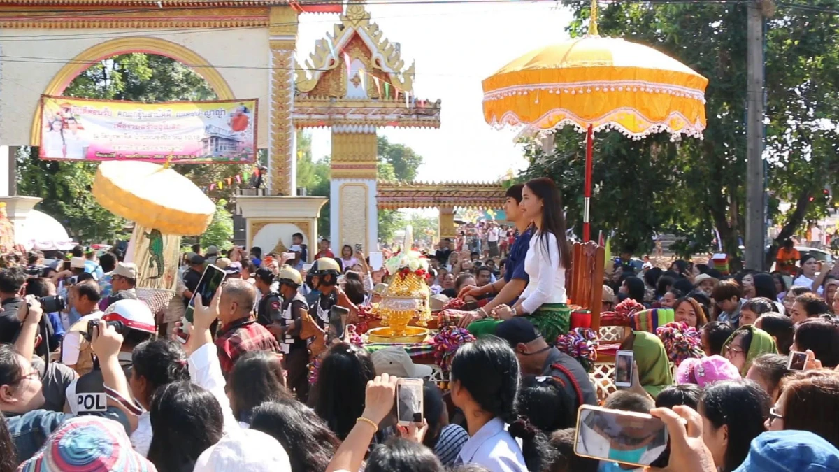 คู่รัก..คู่บุญ “ณเดชน์-ญาญ่า” แรงศรัทธาหนักแน่น คนร่วมทอดกฐินยอดรวมกว่า 4 ล้าน