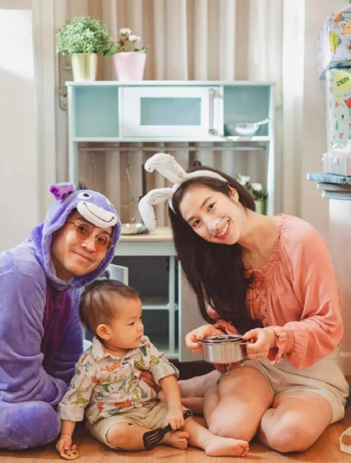 "กัปตัน-เอ้ก” จัดปาร์ตี้สุดน่ารัก ต้อนรับวัย 1 ขวบ “น้องดิน” พร้อมของขวัญสุดพิเศษ