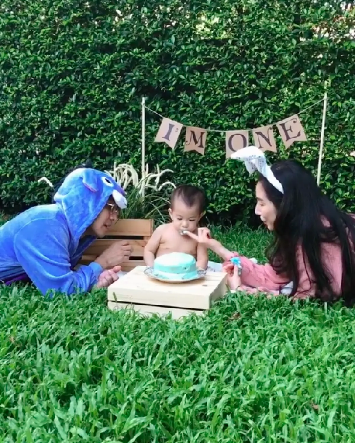 "กัปตัน-เอ้ก” จัดปาร์ตี้สุดน่ารัก ต้อนรับวัย 1 ขวบ “น้องดิน” พร้อมของขวัญสุดพิเศษ