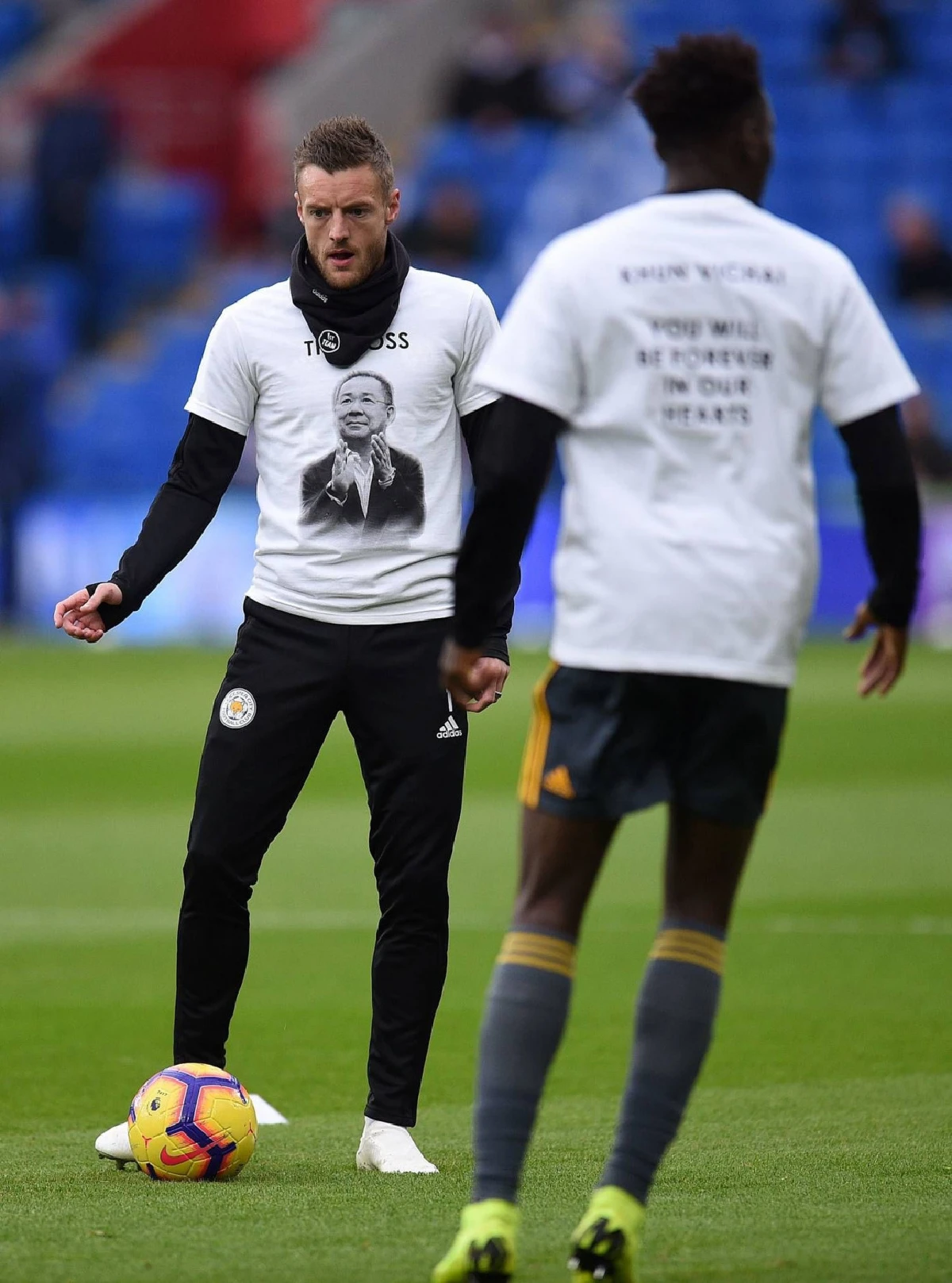 นักเตะเลสเตอร์เดินทางร่วมพิธีศพ"เจ้าสัววิชัย"วันนี้