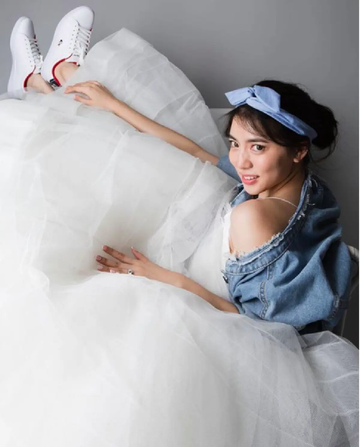 ปล่อยภาพเซตใหม่! “น้องแจน” น้องสาว “เจนี่” โชว์ภาพพรีเวดดิ้งสุดน่ารัก ในธีมชุดยีนส์