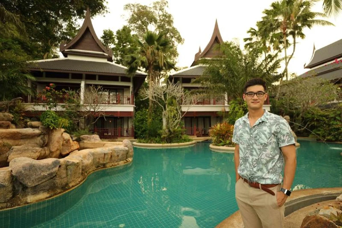 เลิศ ถาวรว่องวงศ์ พลิกวิกฤตสู่ความสำเร็จ