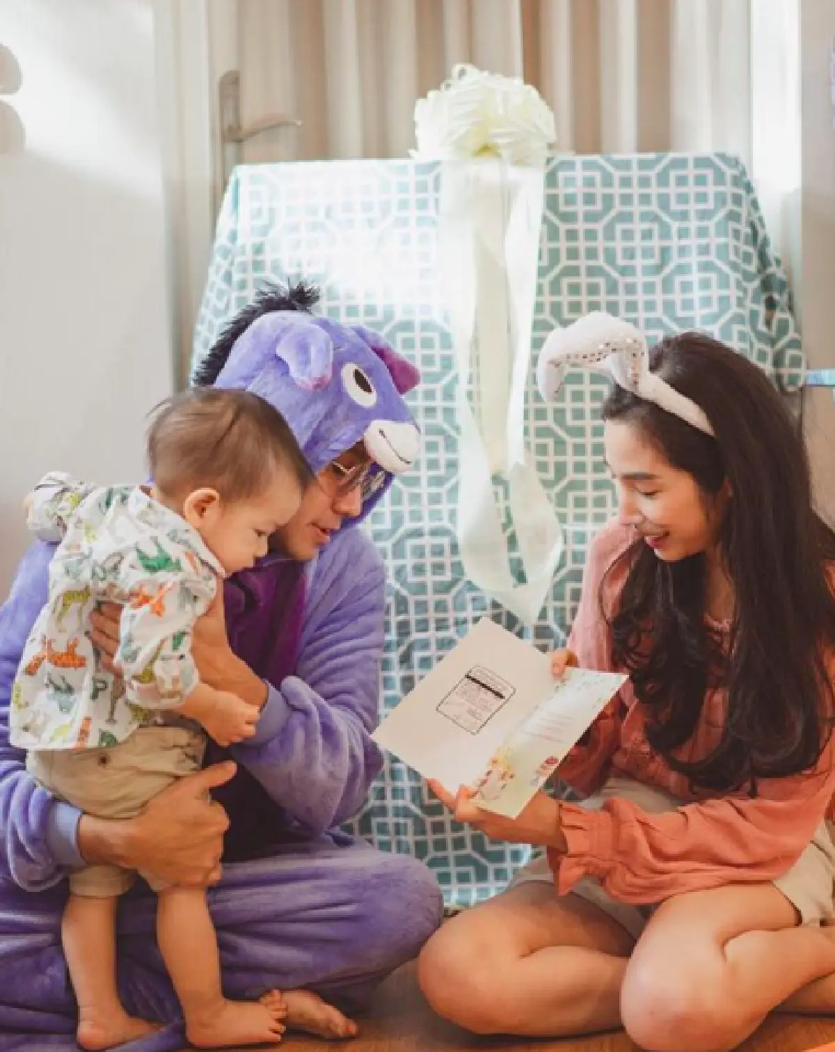 "กัปตัน-เอ้ก” จัดปาร์ตี้สุดน่ารัก ต้อนรับวัย 1 ขวบ “น้องดิน” พร้อมของขวัญสุดพิเศษ